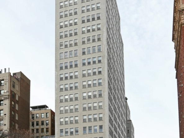 86 Chambers St, New York, NY Class B Office Building