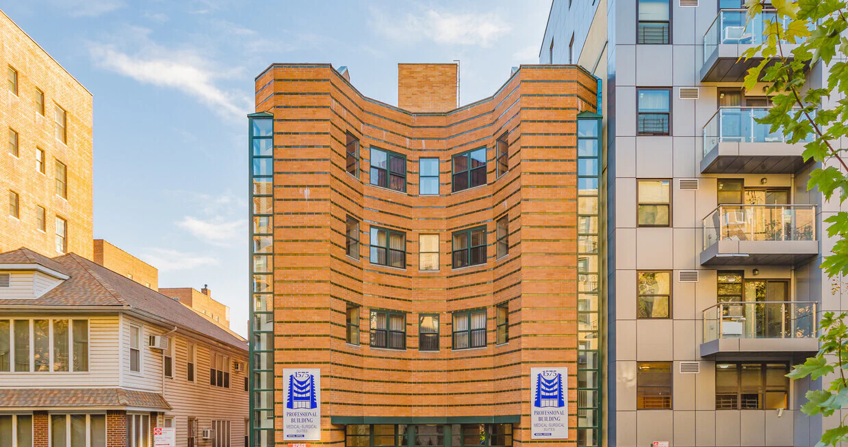 E 19th St, South Brooklyn, Office/Medical Space For Lease 3,650 SF