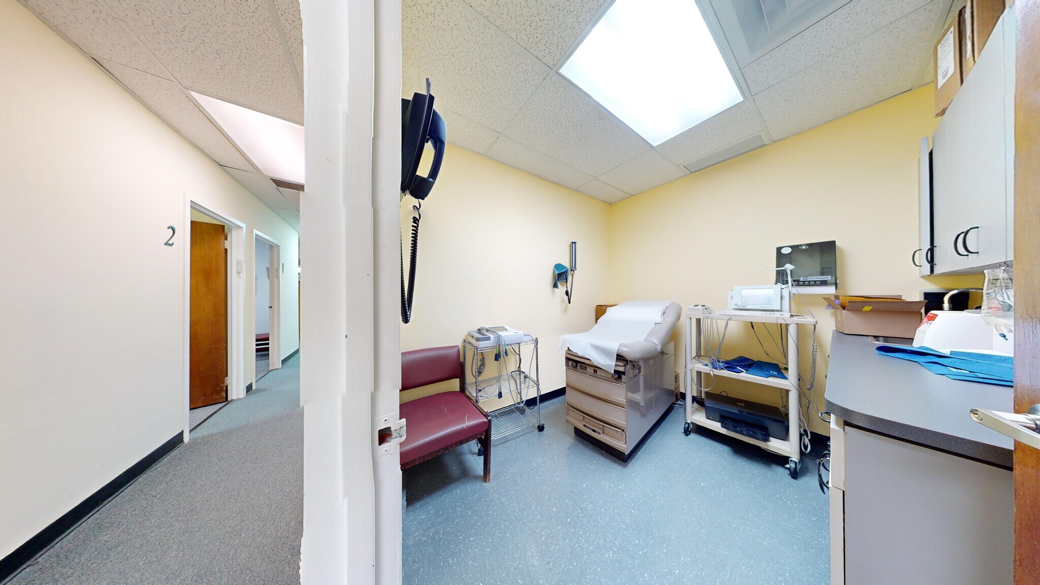 E 14th St, South Brooklyn, Medical Office Space For Lease 2,450 SF