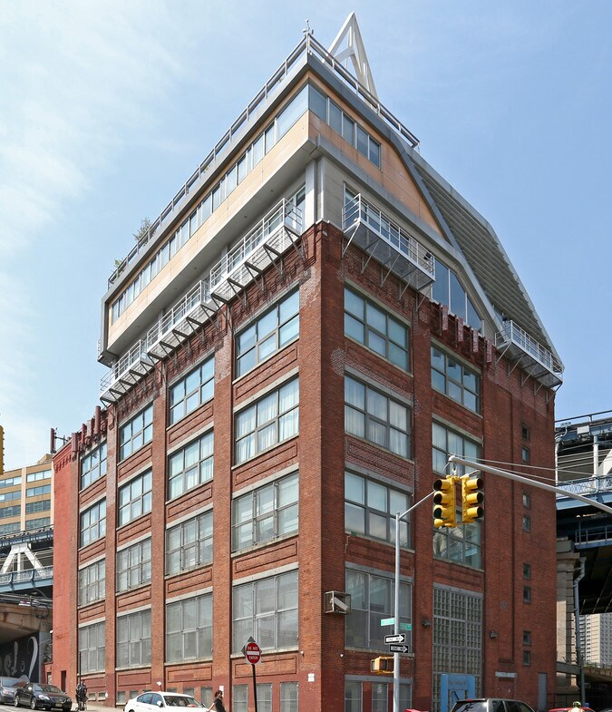 York St, Dumbo, Medical Office Space For Lease 3,150 SF