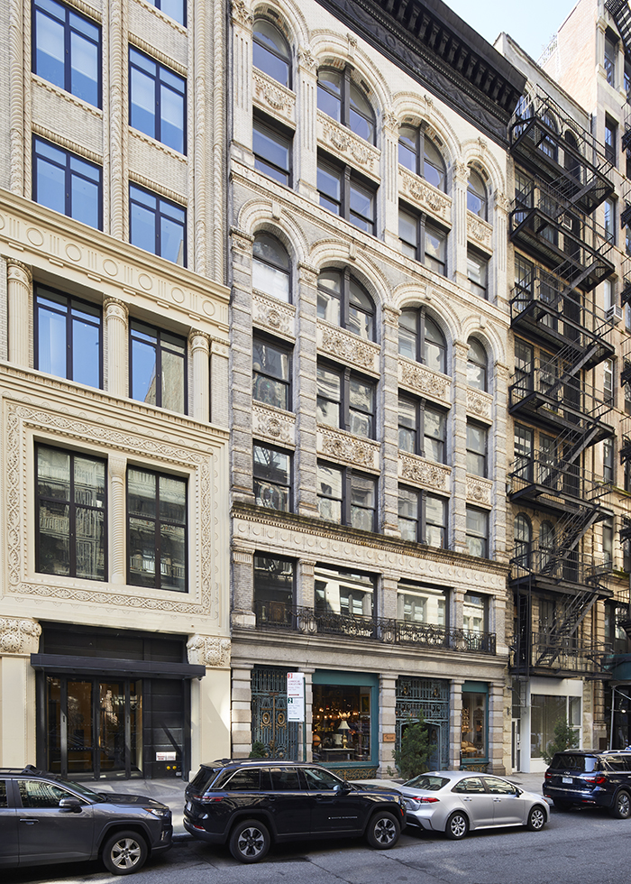 East 11th St, Greenwich Village, Commercial Loft Space For Rent 2,050 SF