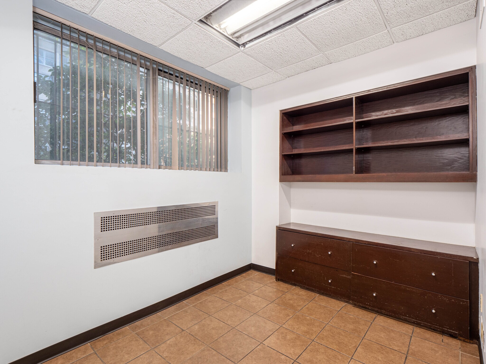 W 60th St.4