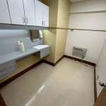 E 35th St, Murray Hill, Medical Office Space For Rent 1,050 - 4,250 SF