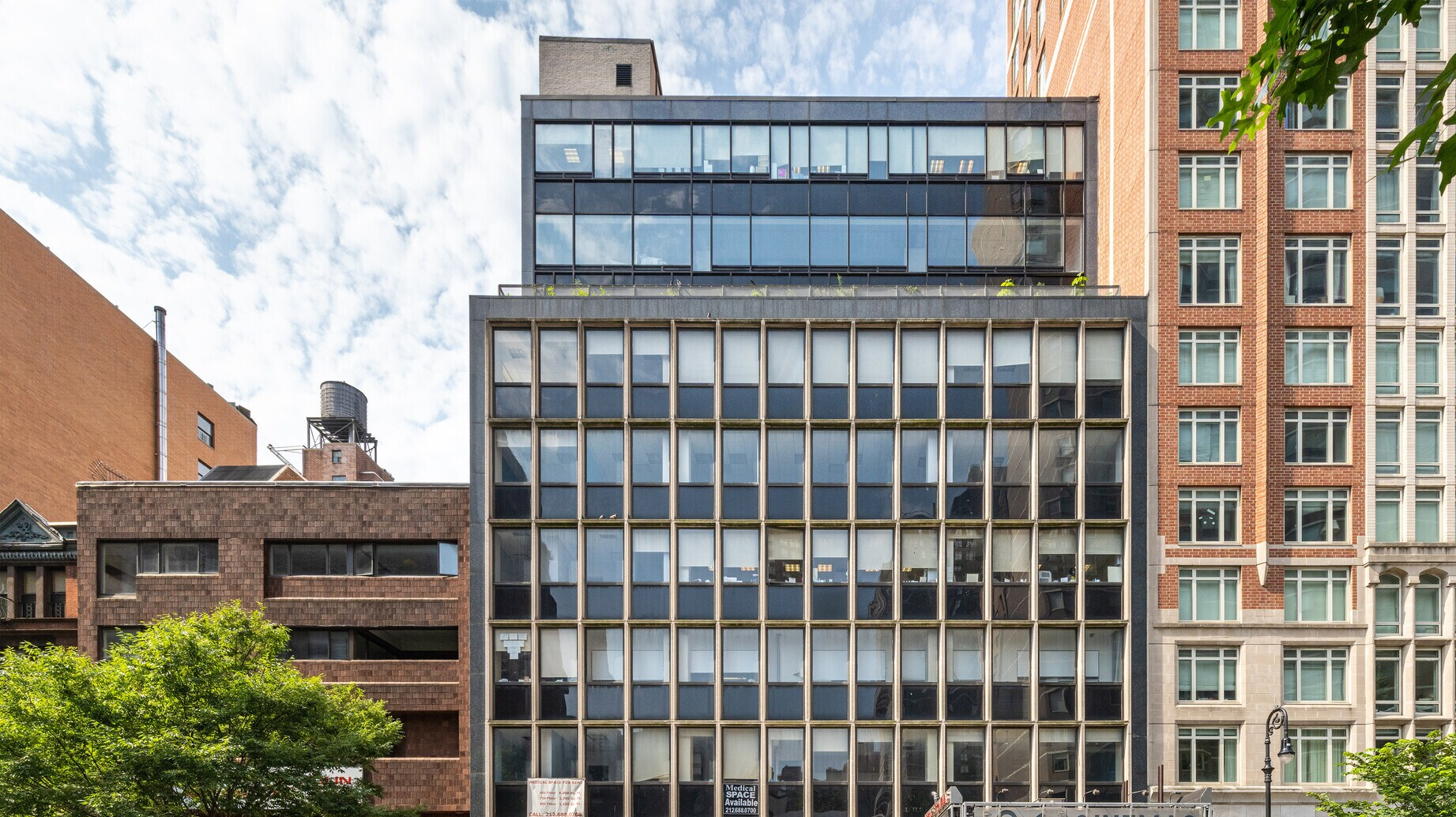 E 86th St, Upper East Side, Medical Office Space For Lease 5,550 - 10,550 SF