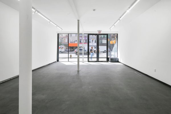uws retail.2