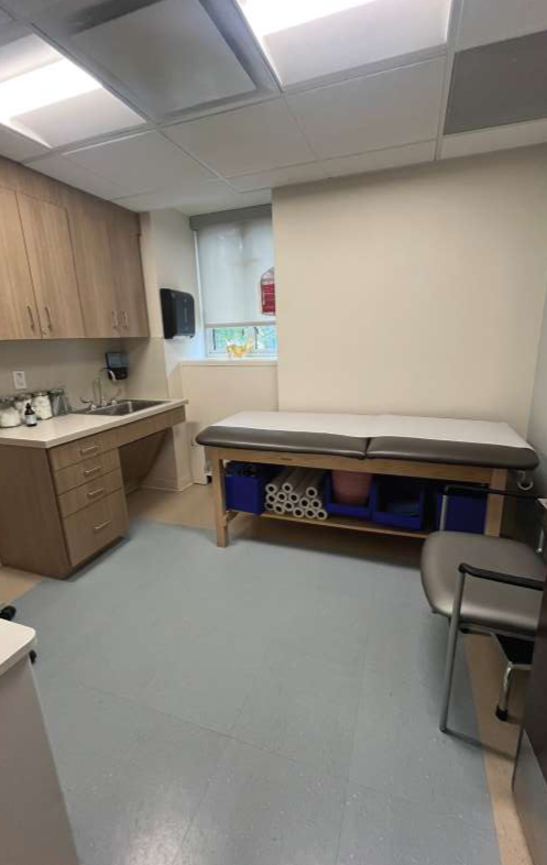 E 66th St, Lenox Hill, Built Out Medical Space For Rent 6,550 SF