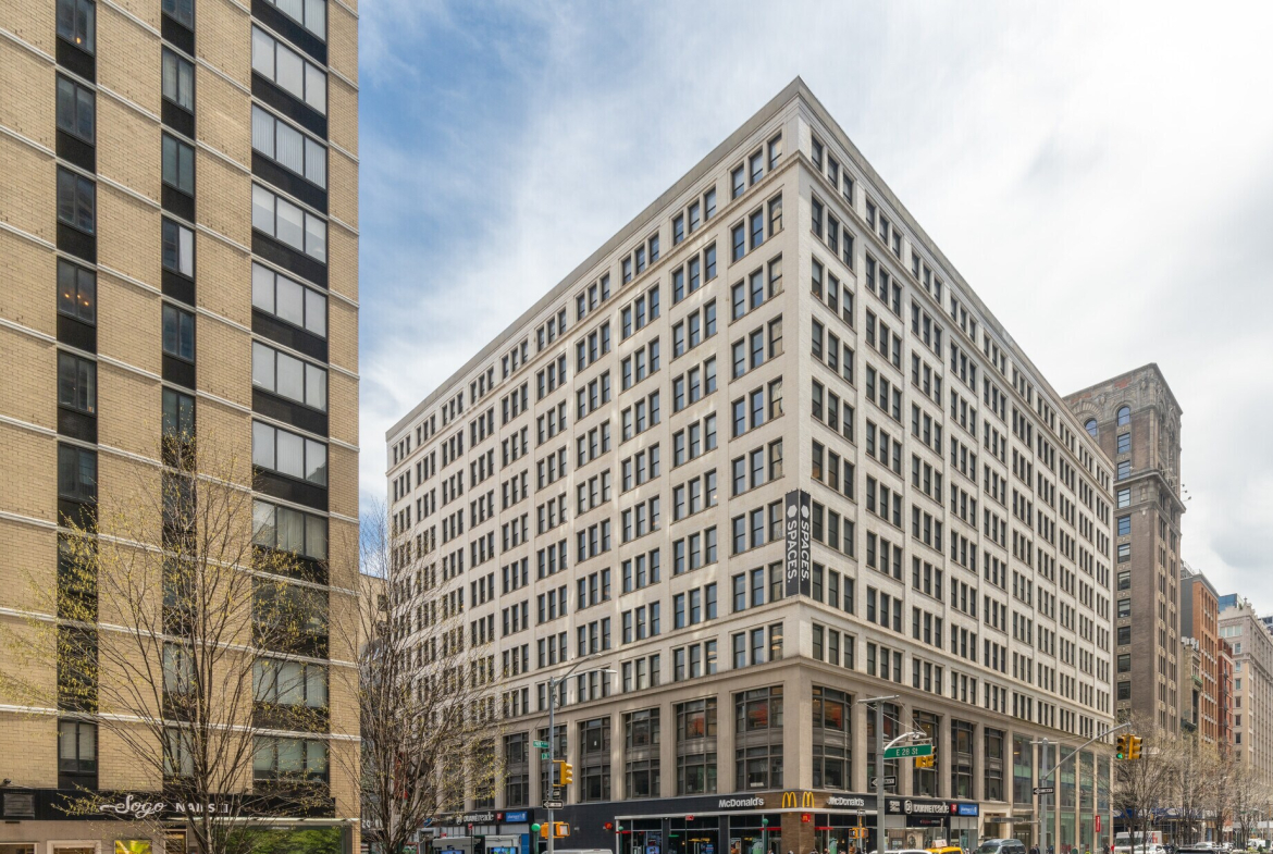 401 Park Ave S, New York, NY, Gramercy Park, Class В Office Building
