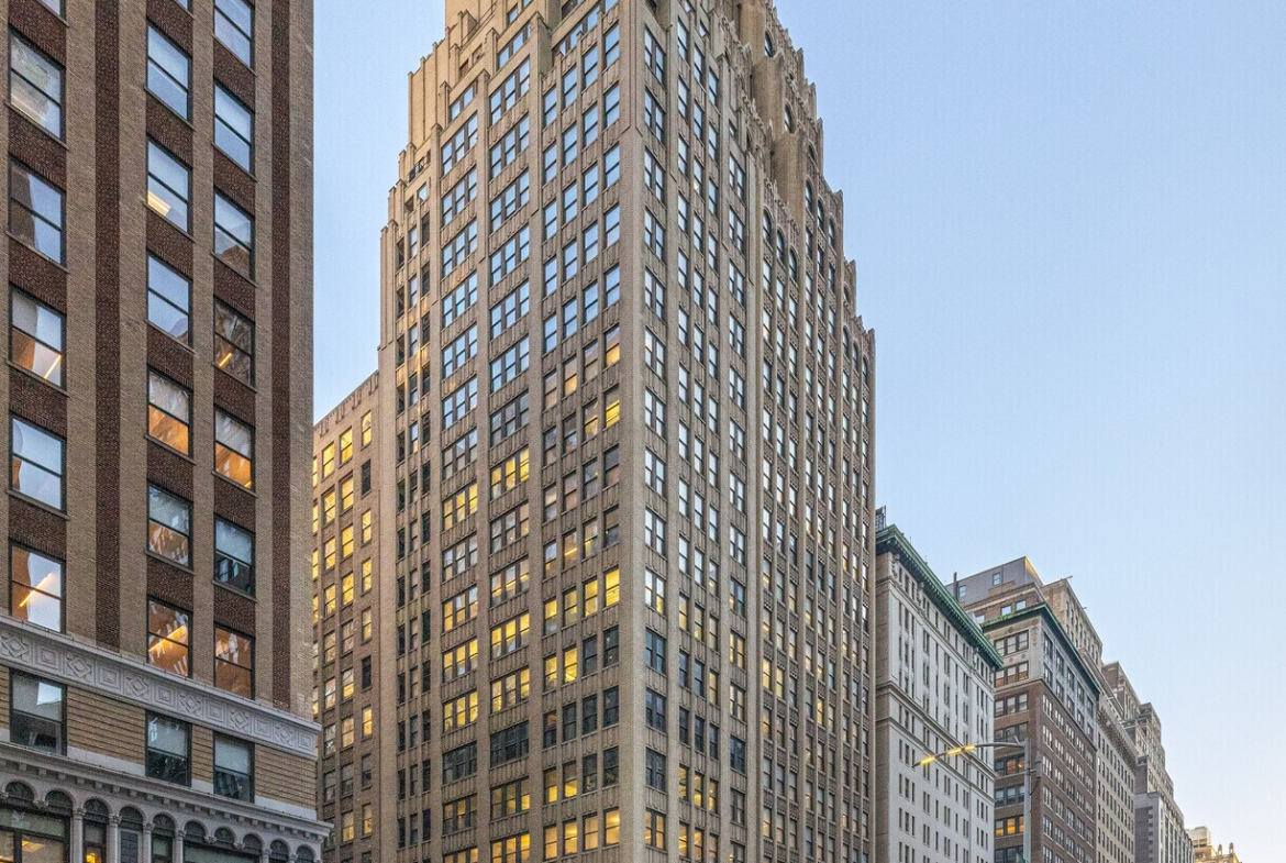 499 7th Ave, New York, NY, Penn Station, Class B Office Building For Lease