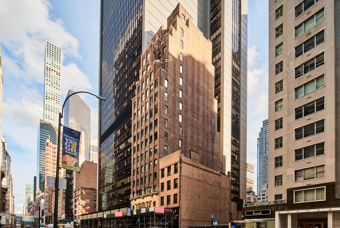 50 W 57th St, New York, NY, Plaza District, Class B Office Building For Lease