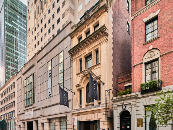 W 56th St, Plaza District, Fully Built-Out Office/Retail Space For Lease 2,100 SF