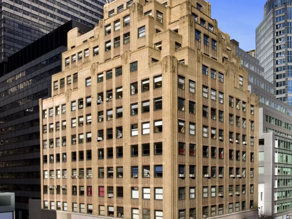 E 58th St, Plaza District, Office/Medical Space For Rent 1,100 - 3,900 SF