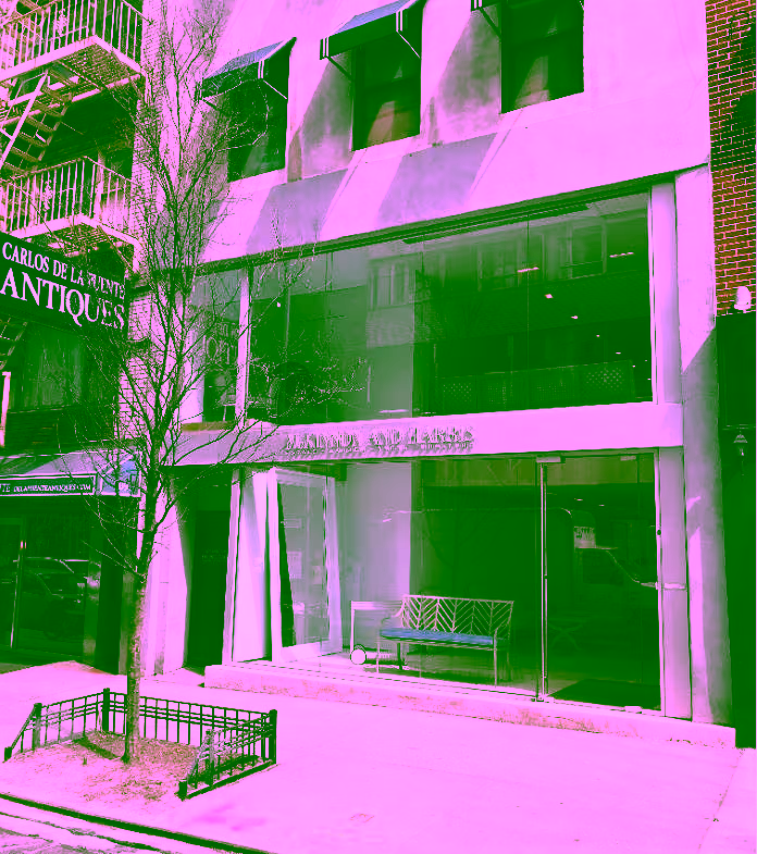E 59th St, Plaza District, Gallery/Retail Space For Lease 1,010 - 2,500 SF