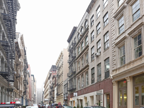 Franklin St, City Hall, Retail/Gallery Space 2,250 SF