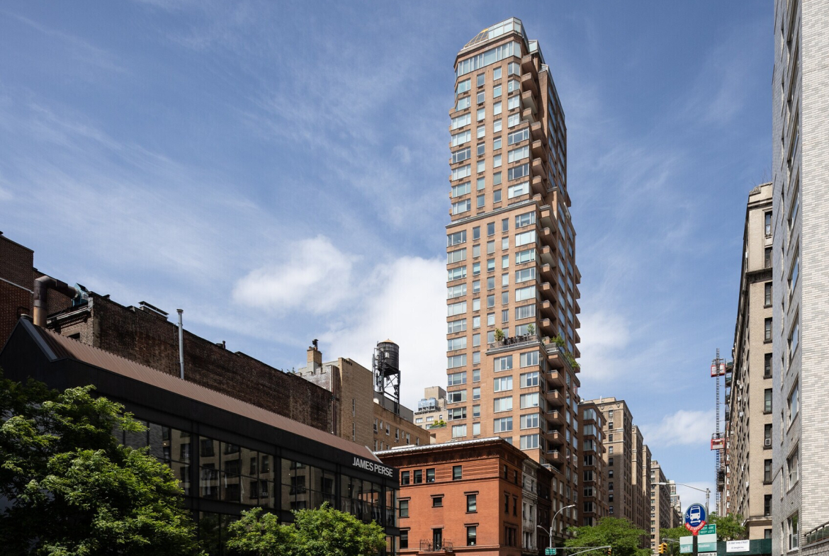 Madison Ave, Upper East Side, Retail Space For Lease 5,600 SF