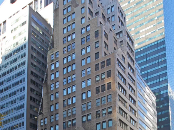 E 57th St, Plaza District, Pre-Build Office Space For Rent 2,700 - 4,400 SF