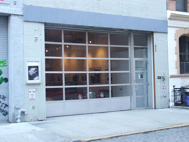 Perry St, Greenwich Village, Retail/Gallery Space For Lease 3,610 SF