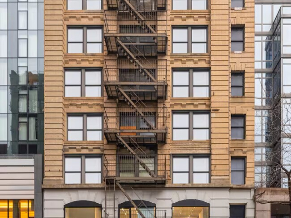 W 24th St, Chelsea, Office Space For Lease 4,050 - 6,850 SF