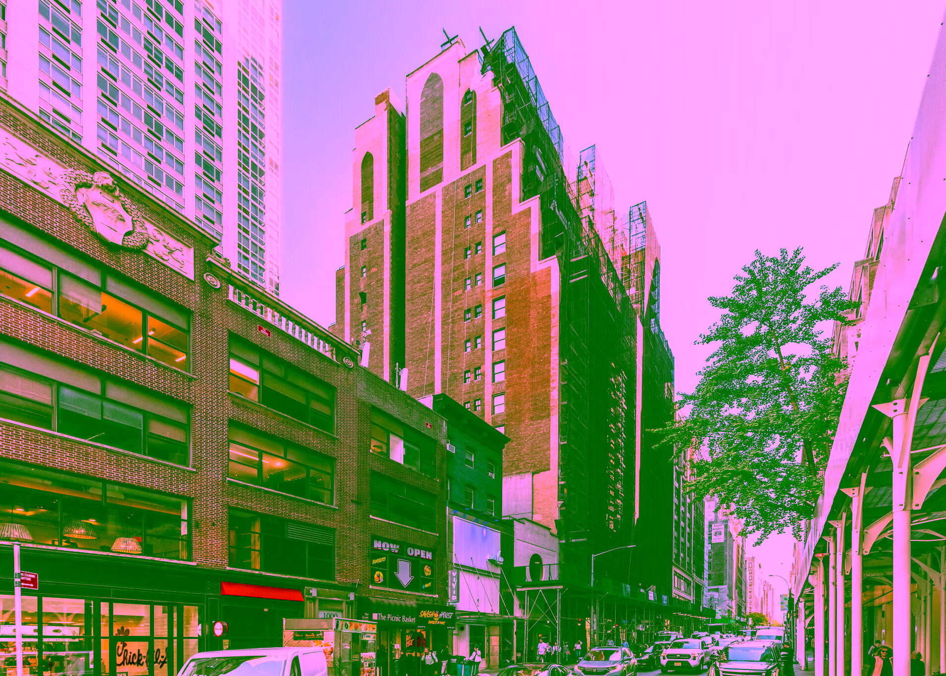 W 37th St, Penn Station, Office Space For Lease 5,550 - 11,050 SF