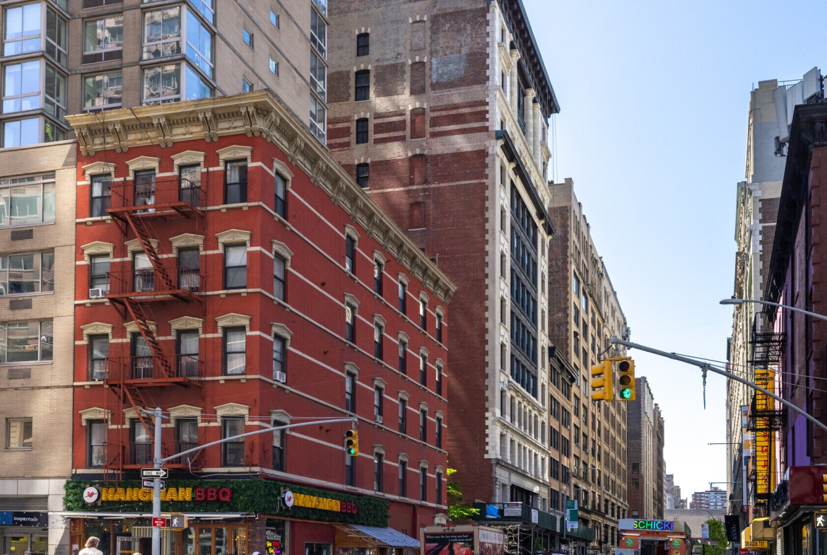 W 27th St, Chelsea, Fully Furnished Office Space For Lease 7,050 SF