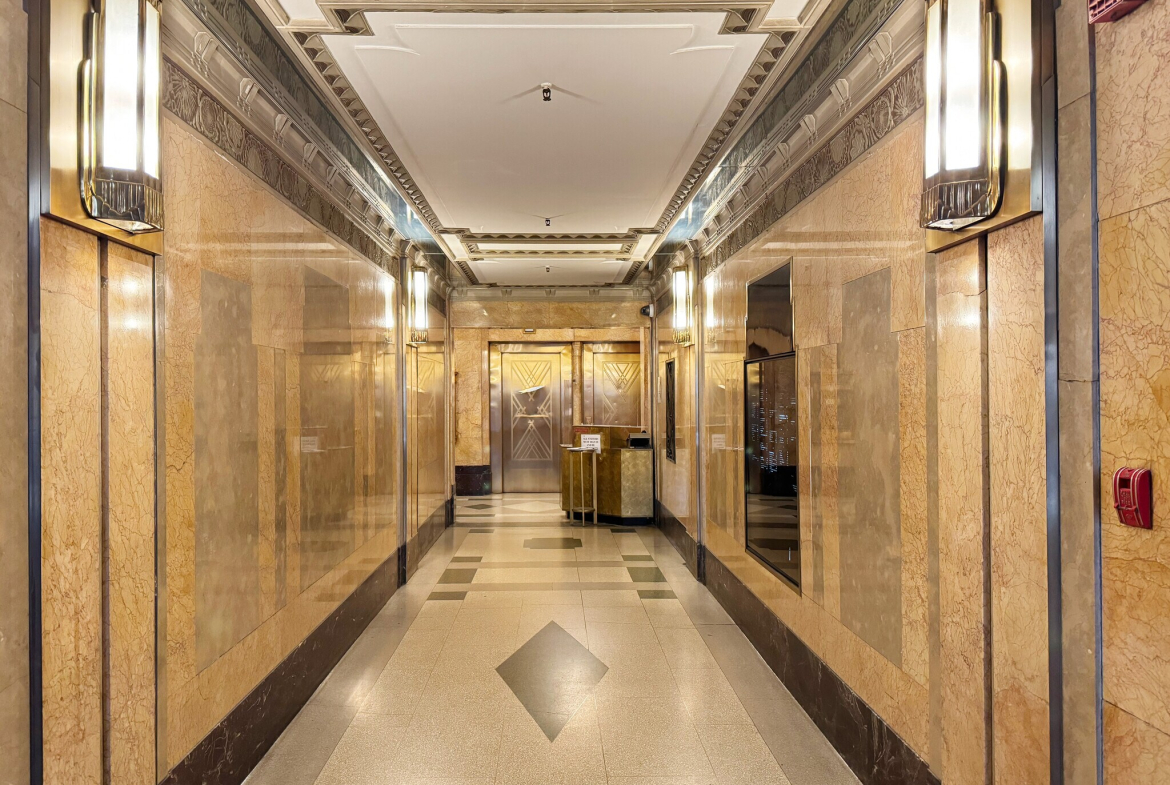 MadisonAve 2
