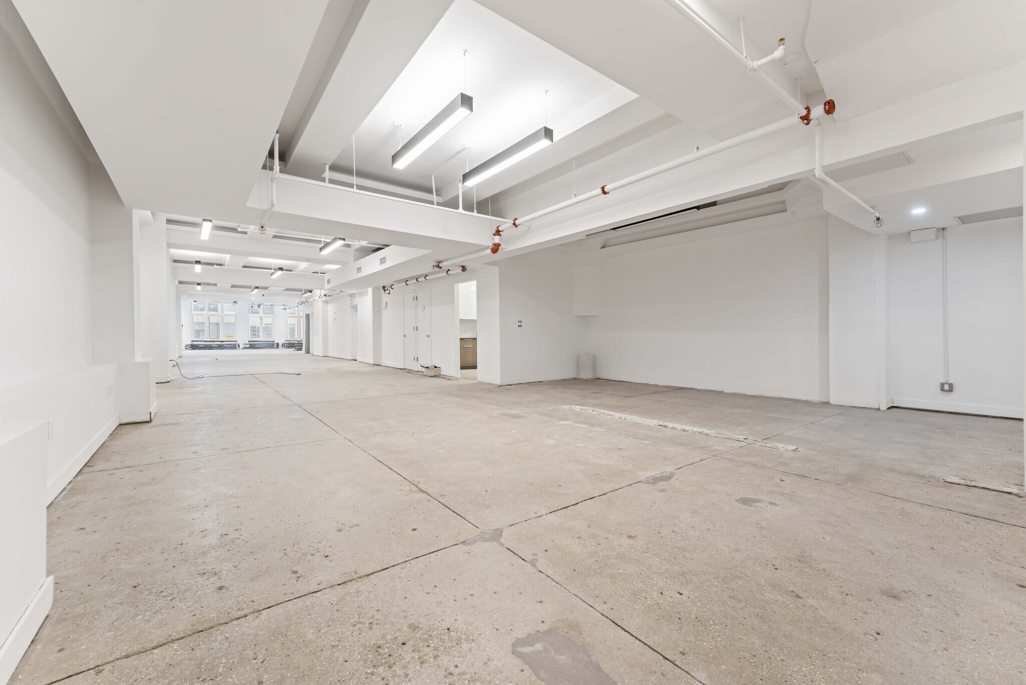 Fifth Ave, Plaza District, Fully Built-Out Office Space For Lease 4,550 SF