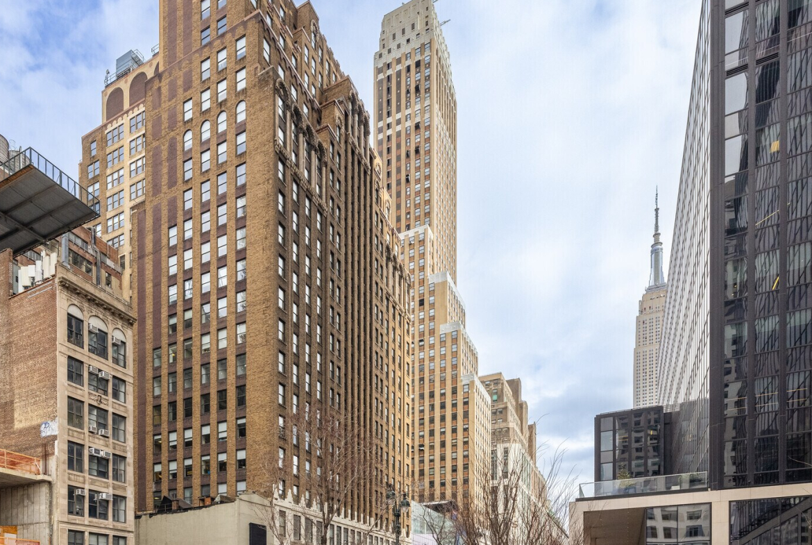 Penn Plaza, Penn Station, Fully Buil-Out Office Space For Rent 2,500 - 9,850 SF