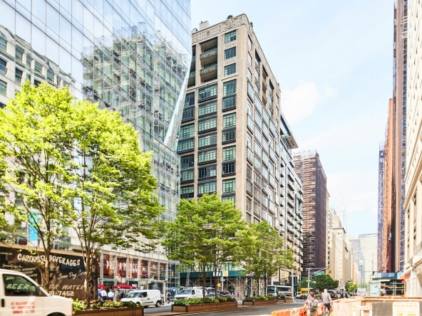 Park Ave S, Gramercy Park, Pre-built Office Space For Lease 9,810 SF