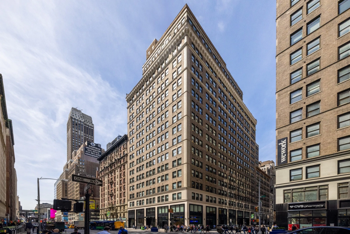 Times Square, Seventh Ave, NY Office Space For Lease 12,600 SF