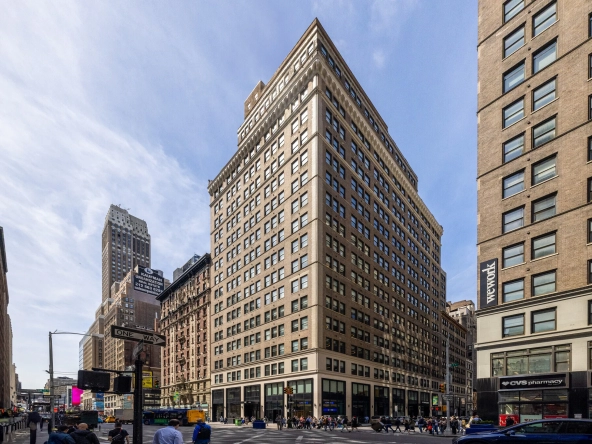 Times Square, Seventh Ave, NY Office Space For Lease 12,600 SF