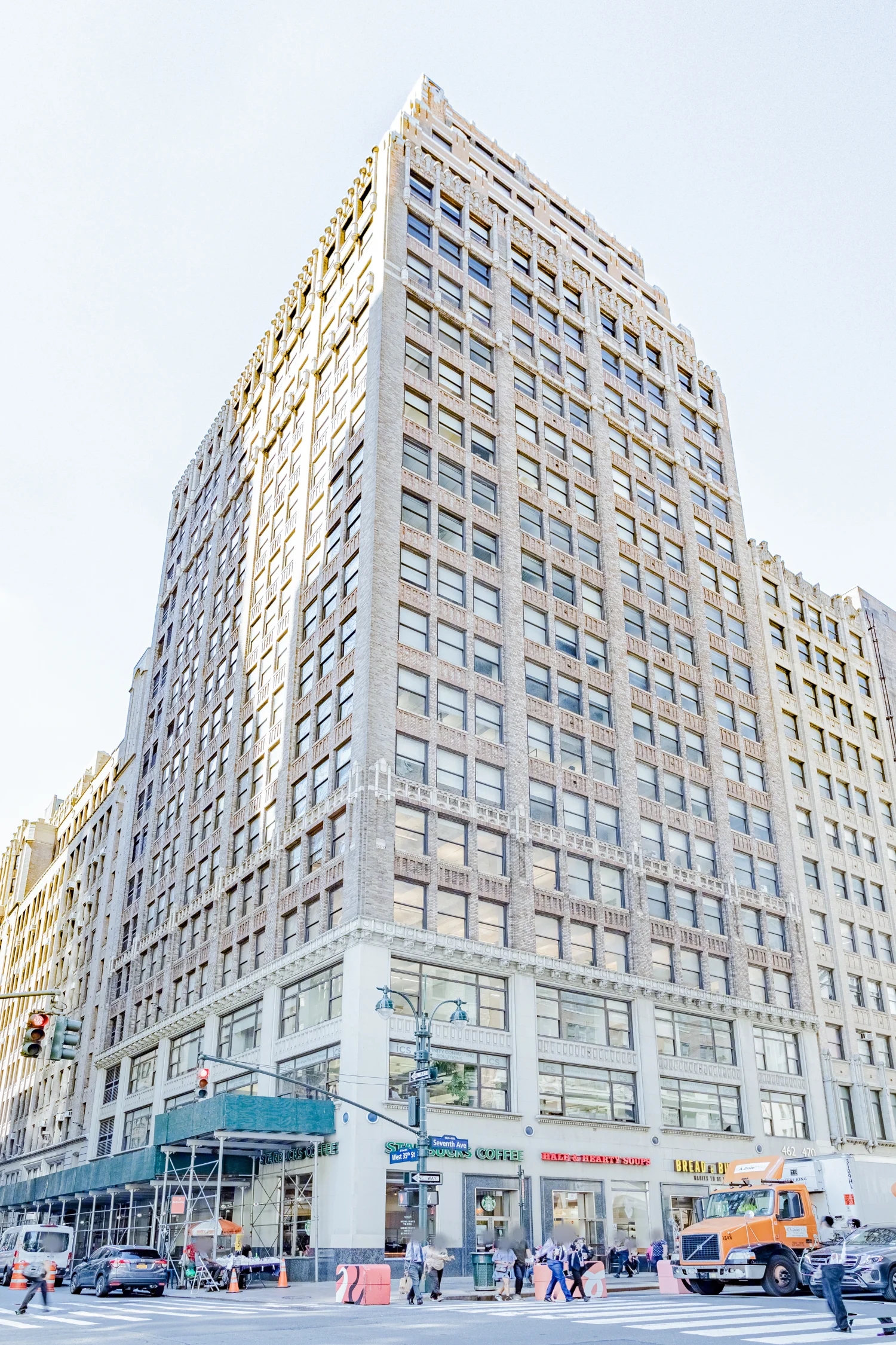 Seventh Ave, Times Square, Fully Built-Out & Furnished Office Space For Lease 10,000 SF
