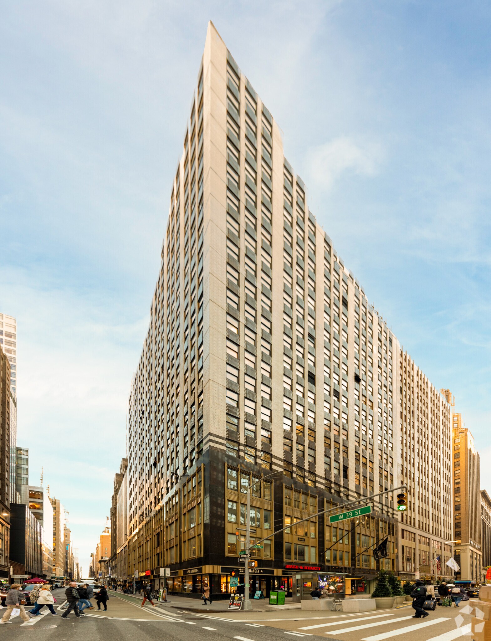 Broadway, Bryant Park, Fully Built - Out Office Space For Rent 3,100 SF