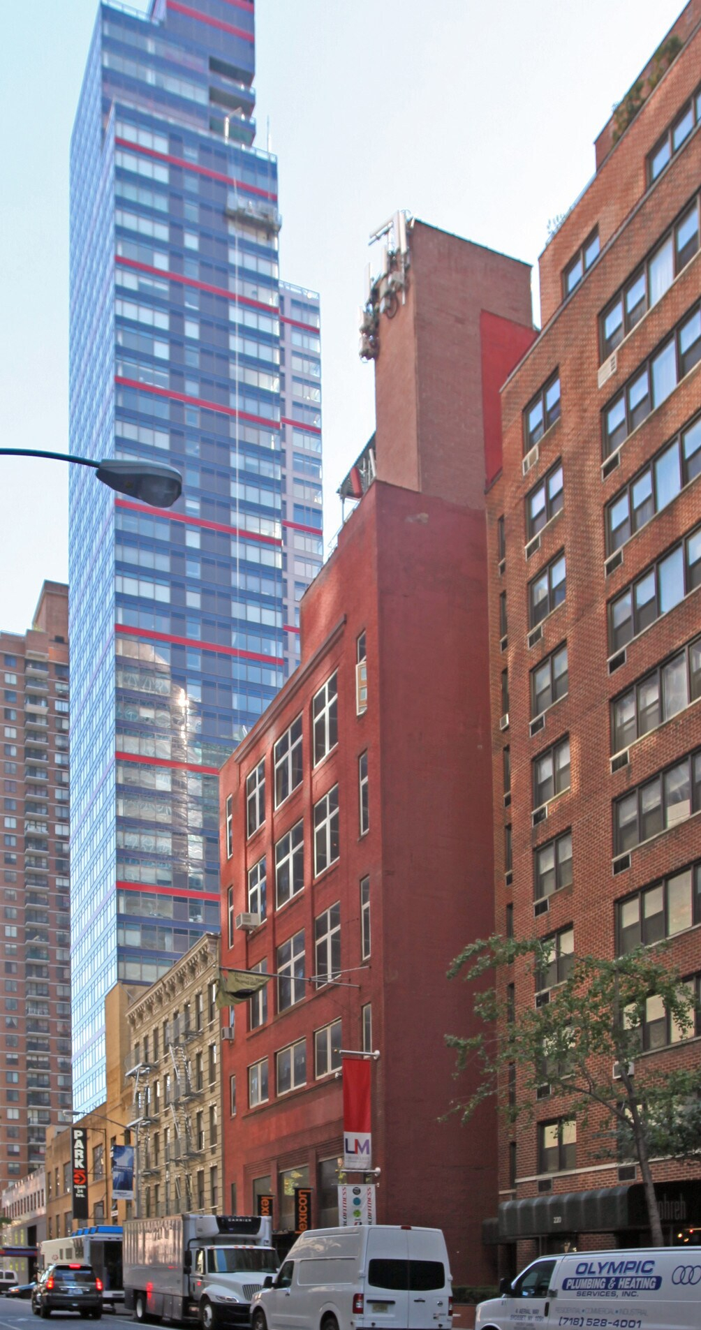 E 54th St, Plaza District, NY Office space for rent 1,450 SF