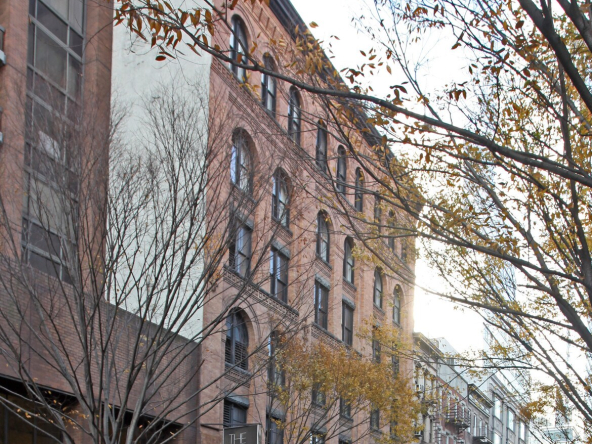 E 59th St, Plaza District, NY Office Space For Lease 2,400 SF