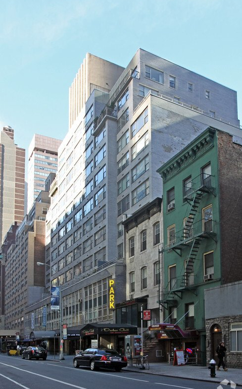 E 55th St, Midtown East, Fully Built-Out Office Space For Lease 1,100 - 2,950 SF