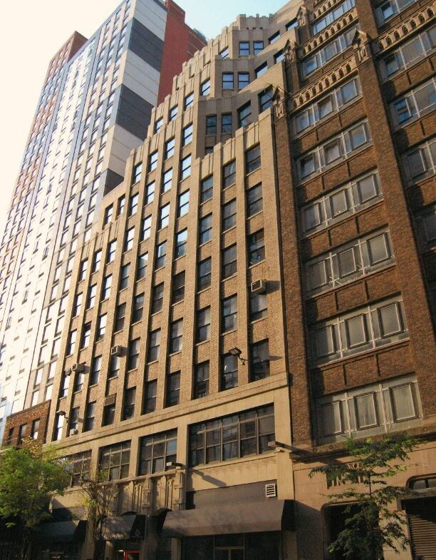 W 39th St, Times Square, Fully Built & Furnished Office Space For Rent 1,100 - 2,300 SF